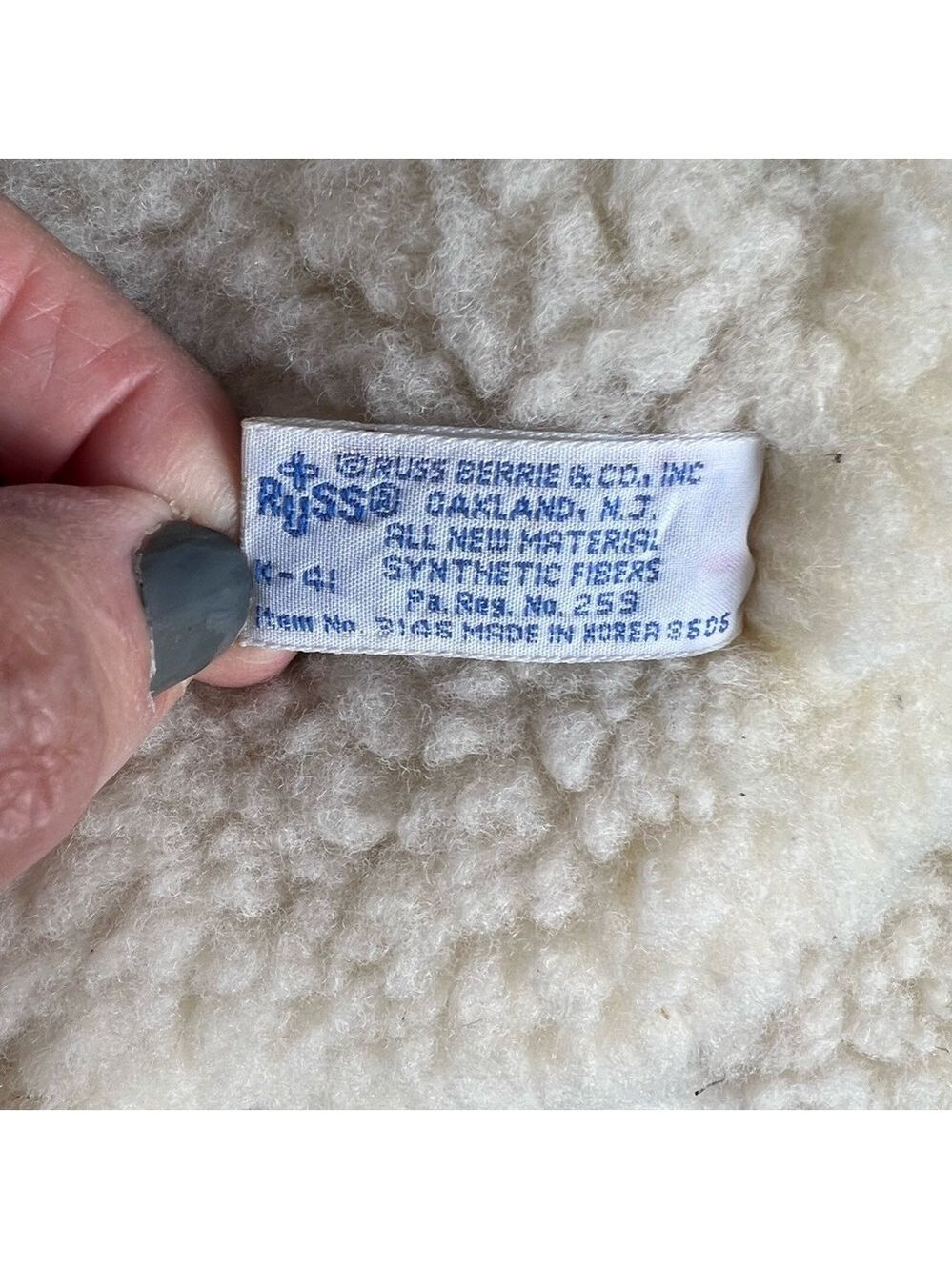 Snuggle Bear Plush by Lever Brothers 1986 by Russ Berrie & Co #260132 - Picture 5 of 7
